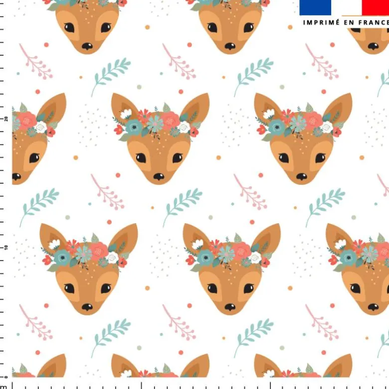 Biche couronne de fleurs - Fond blanc