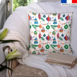 Boule et guirlande de noel - Fond blanc