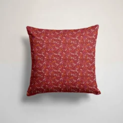 Camouflage floral - Fond bordeaux