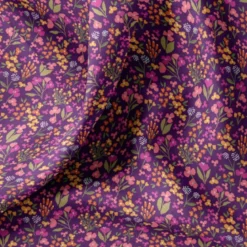 Coton violet motif petites fleurs colorées