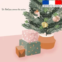 Coupon 45x45 cm motif cadeaux au pied du sapin