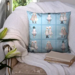 Coupon 45x45 cm motif patchwork de poupées bleues - Création Lita Blanc