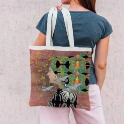Coupon 45x45 cm rosé motif diva et oiseaux - Création Lita Blanc