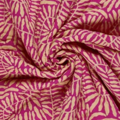 Double gaze matelassée réversible motif fleur et feuille abstraite