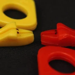 Enfiles aiguille pour machine