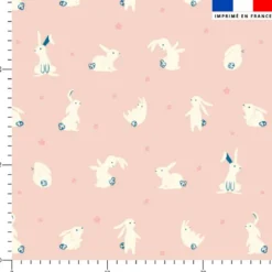 Lapin blanc - Fond beige rosé