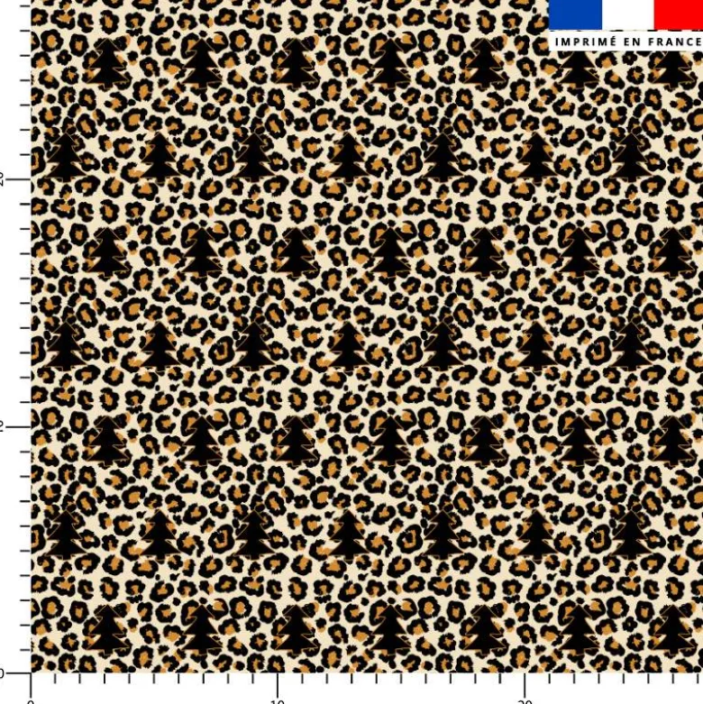 Léopard et sapin noir - Fond beige