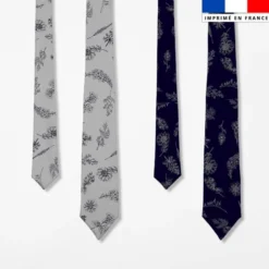 Patron cravate réversible motif fleurs