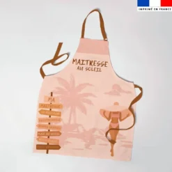 Patron imprimé pour tablier motif maîtresse au soleil saumon et rose