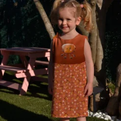 Patron robe enfant motif amis ptit déj Pain au chocolat - Création Stillistic
