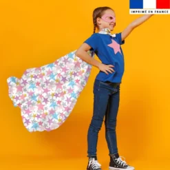 Satin blanc motif étoiles dorées roses et bleues