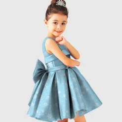 Satin bleu clair imprimé flocon de neige