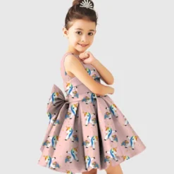 Satin rose dragée imprimé licorne