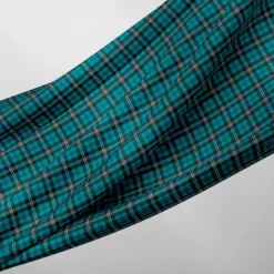 Tartan noir et blanc - Fond bleu céladon