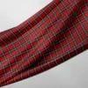 Tartan noir et blanc - Fond bordeaux