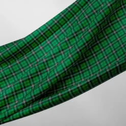Tartan noir et blanc - Fond vert