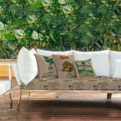 Tissu imperméable effet toile de jute motif café du Sud