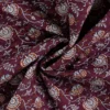 Tissu matelassé réversible motif fleurs ethniques et design géométrique