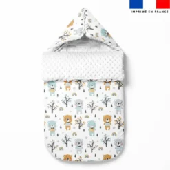 Tissu minky imprimé ourson dans la forêt