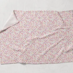 Tissu minky imprimé petits coeurs roses effet aquarelle