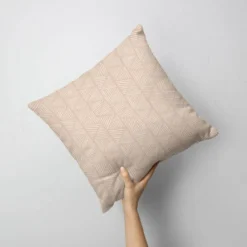 Triangle forme abstraite - Fond beige