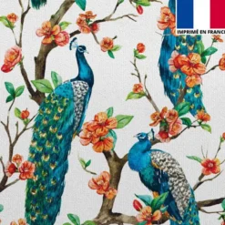 Velours écru imprimé paon sur arbre en fleur