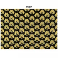 Velours noir motif poinçon de lys et feuille jaune
